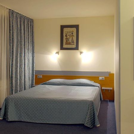 Hotel Luxor Melnik  Luaran gambar