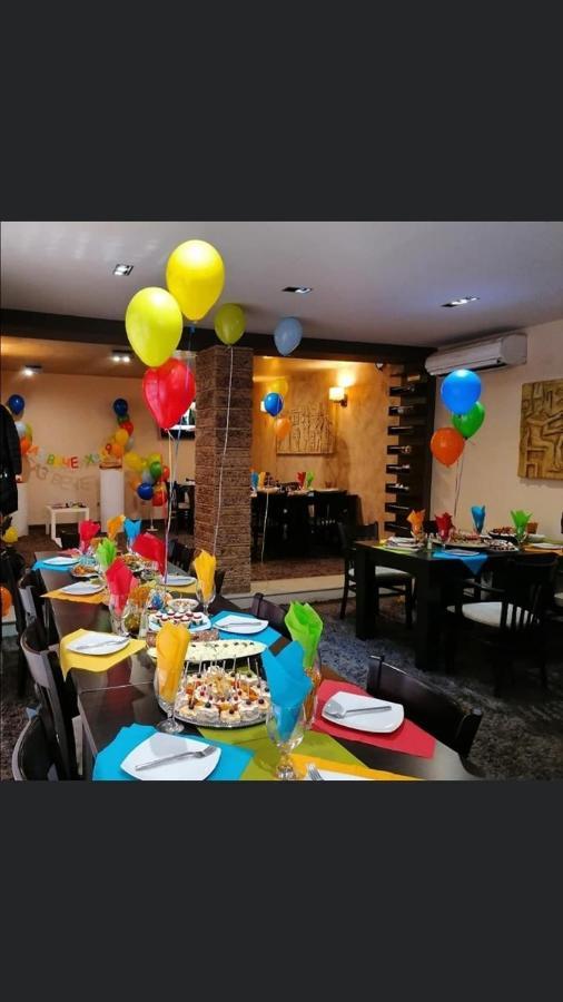 Hotel Luxor Melnik  Luaran gambar