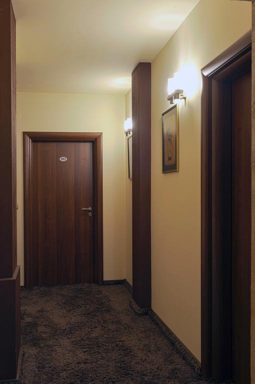 Hotel Luxor Melnik  Luaran gambar