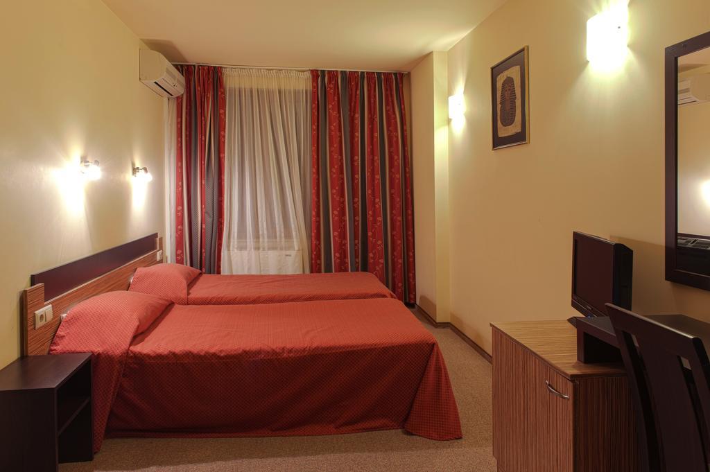 Hotel Luxor Melnik  Luaran gambar